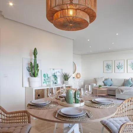 Lejlighed New! Renovated Flat In